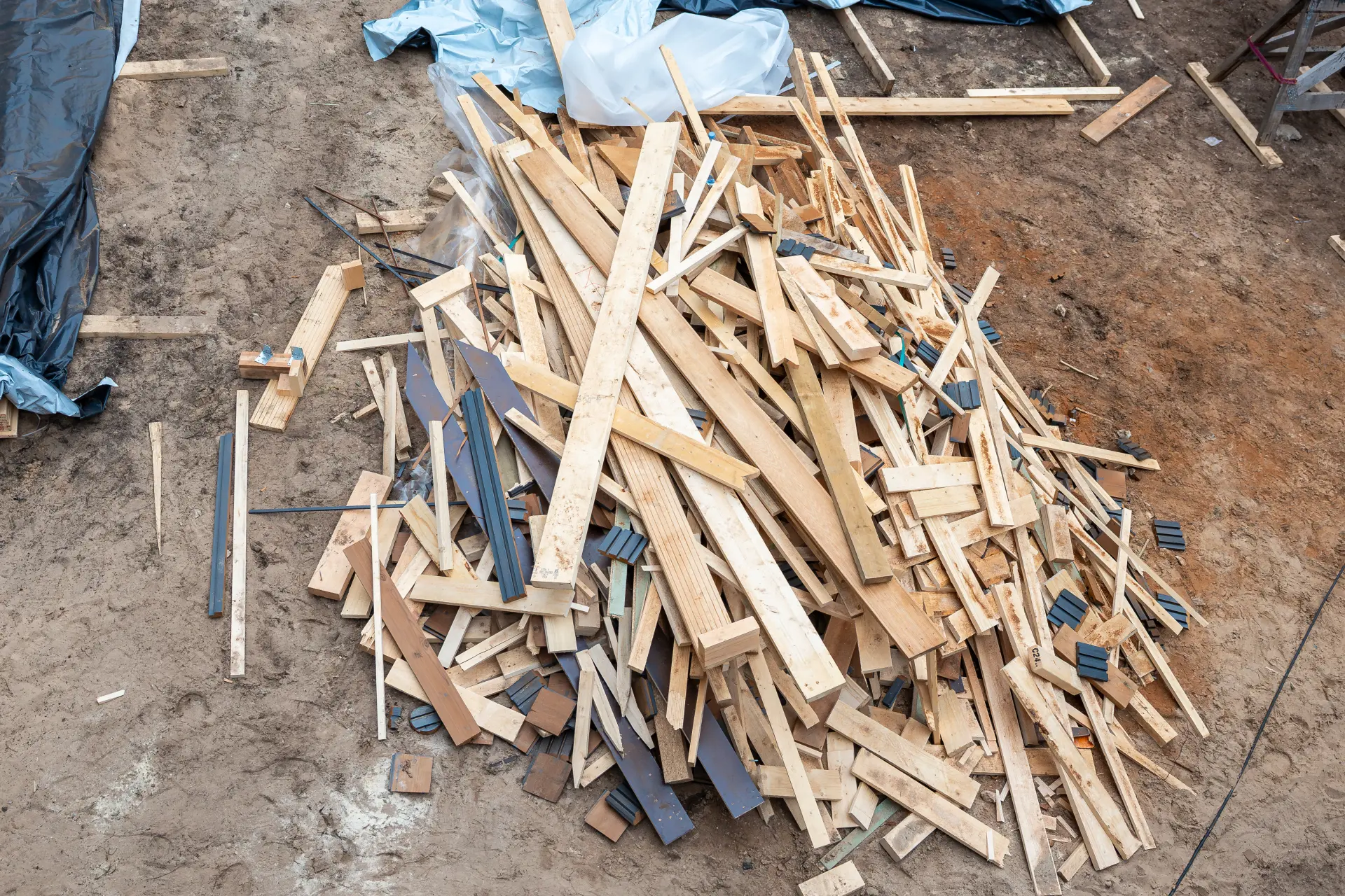 The Safe Way to Get Rid of Building Waste The Safe Way to Get Rid of Building Waste Image